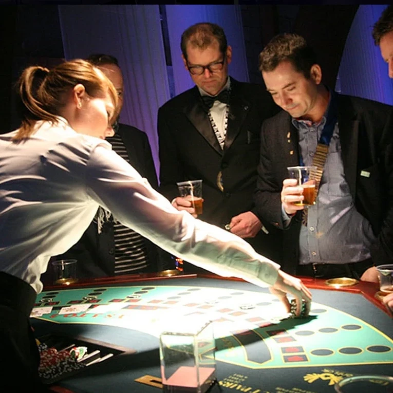 Black Jack hos CasinoNight